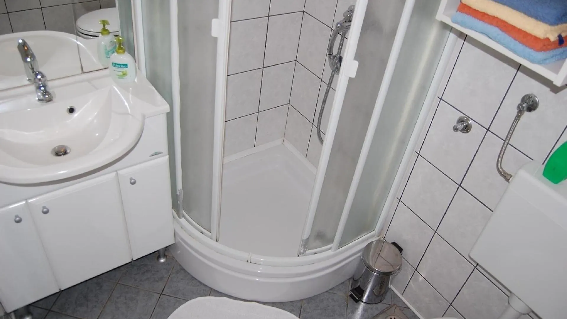 Ferienwohnung Fuer 5 Personen Ca 60 Qm In Njivice, Kvarner Bucht Krk Croatia